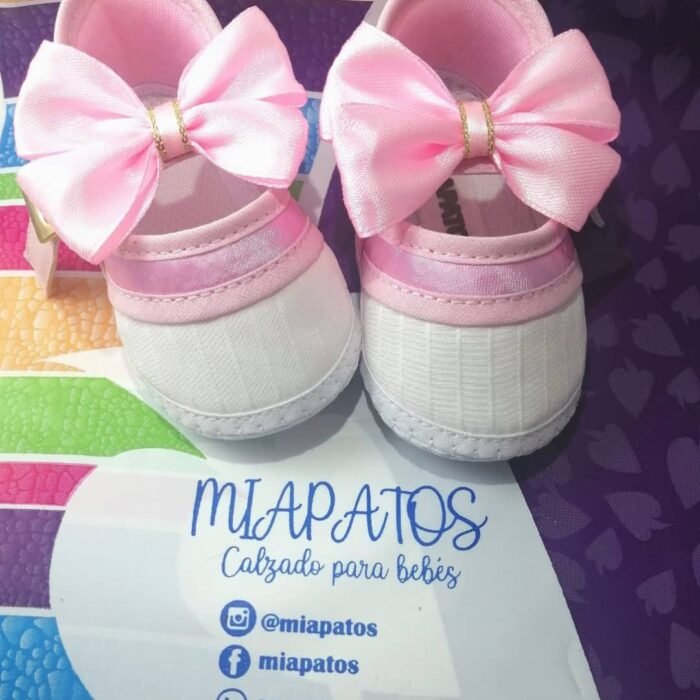 Zapatico Bebe de Brazos Nicol 👟