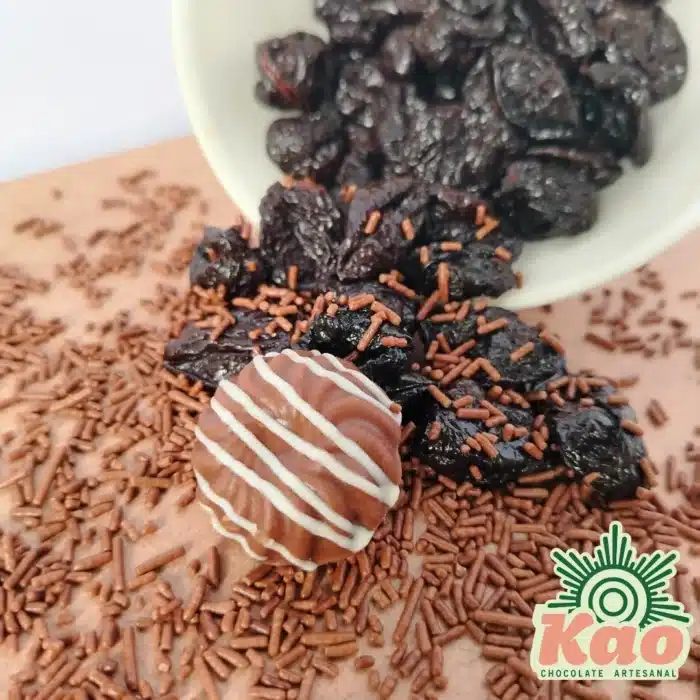 ✨Pruna (Ciruela Rellena de Arequipe Cubierta de Chocolate) 🍫🍑 - Imagen 4