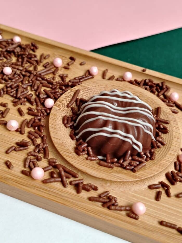 ✨Pruna (Ciruela Rellena de Arequipe Cubierta de Chocolate) 🍫🍑